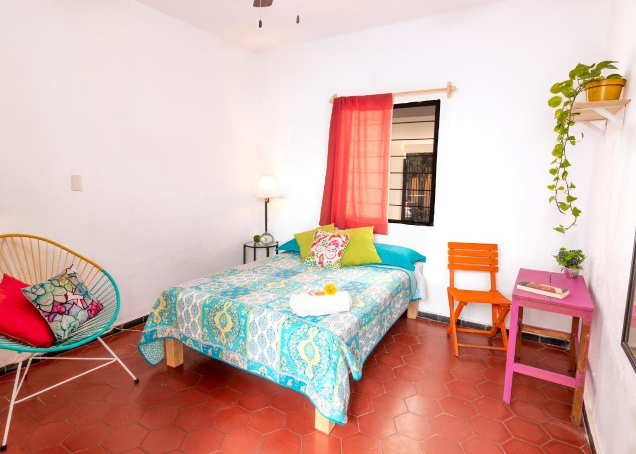 Hostal Casa Colores Adults Only グアダラハラ エクステリア 写真