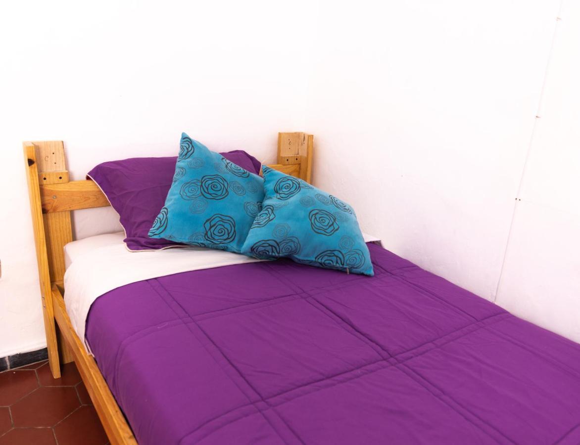 Hostal Casa Colores Adults Only グアダラハラ エクステリア 写真