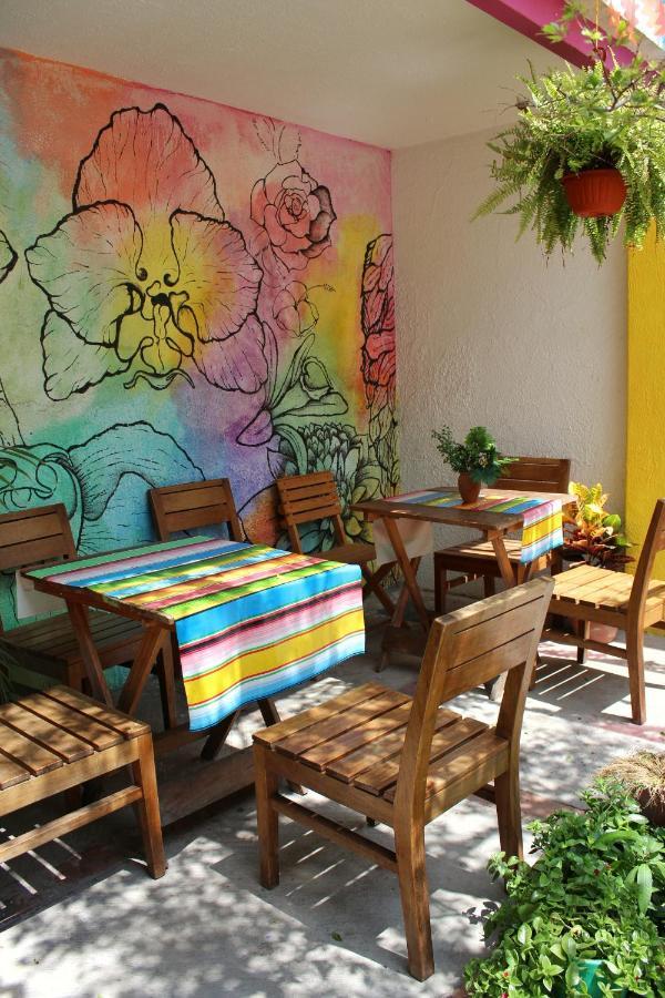 Hostal Casa Colores Adults Only グアダラハラ エクステリア 写真